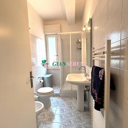 Nettuno Апартаменты Рим